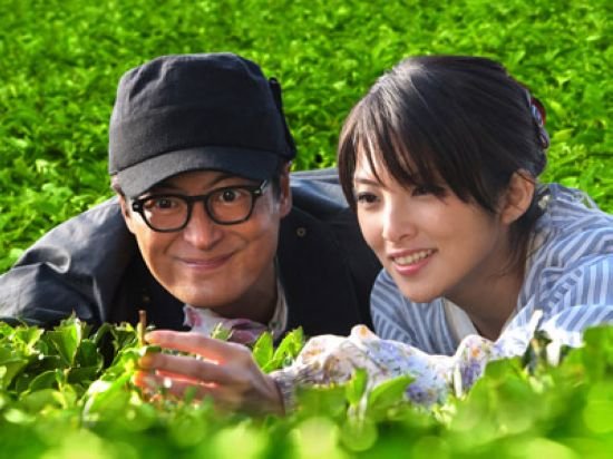 阵内孝则16年后再度主演 搭档田中丽奈扮茶农(图)